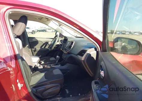 2015 Jeep Cherokee Sport from USA, damaged, VIN 1C4PJLAB9FW721744